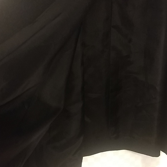 Dress - Picture 7 of 7